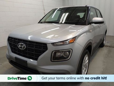 Used 2021 Hyundai Venue SE FWD image 1
