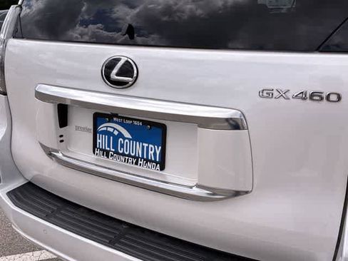 Used 2023 Lexus GX 460 Premium w/ Premium Package AWD/4WD image 13