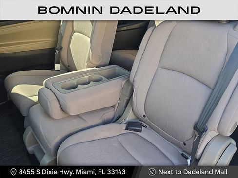 Used 2022 Honda Odyssey EX image 9