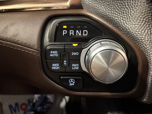 Used 2025 RAM 1500 Limited AWD/4WD image 23