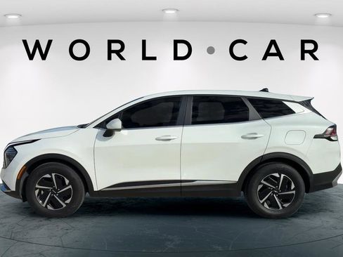 Certified 2025 Kia Sportage LX FWD image 17