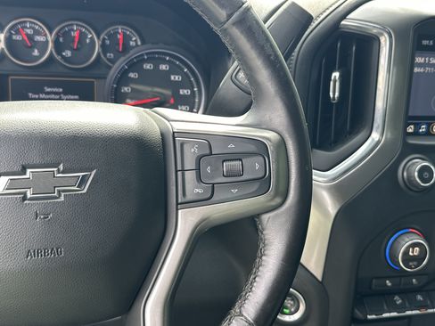 Used 2019 Chevrolet Silverado 1500 RST AWD/4WD image 27