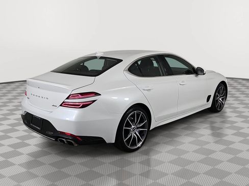 Used 2023 Genesis G70 2.0T AWD/4WD image 8