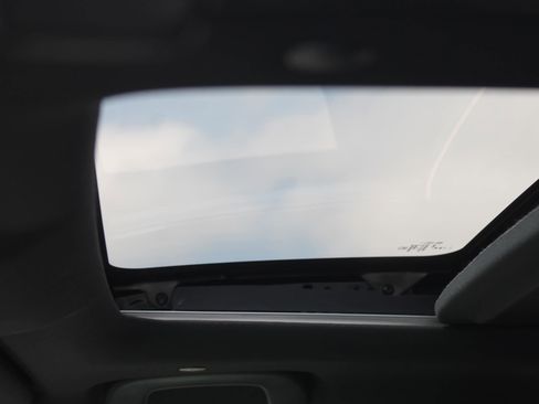 Used 2026 Honda CR-V Sport-L image 8