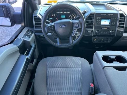 Certified 2018 Ford F150 XLT image 10