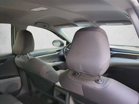 Used 2018 Toyota Camry LE FWD image 22