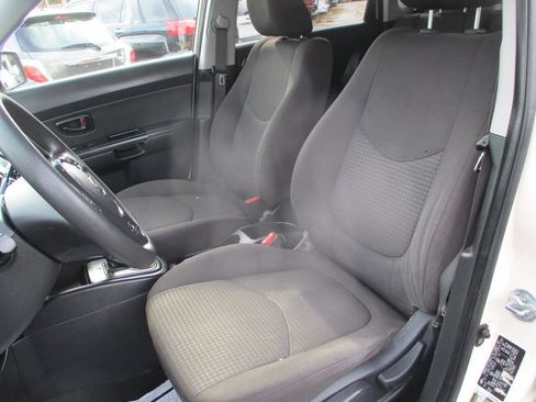 Used 2012 Kia Soul image 7