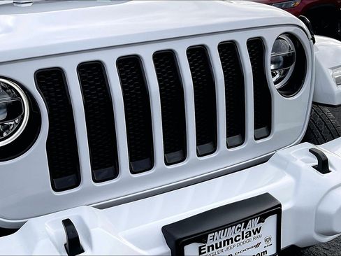 Certified 2022 Jeep Wrangler Unlimited Sahara image 29