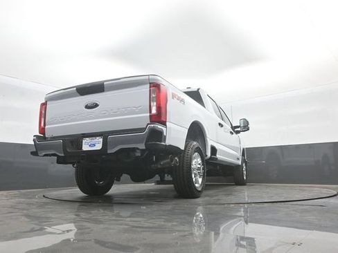 New 2026 Ford F350 XLT w/ FX4 Off-Road Package AWD/4WD image 37