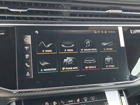 New 2026 Audi RS Q8 performance image 25