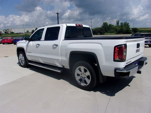 Used 2018 GMC Sierra 1500 SLT AWD/4WD image 7