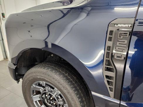 Used 2023 Ford F250 Lariat w/ Sport Appearance Package image 38