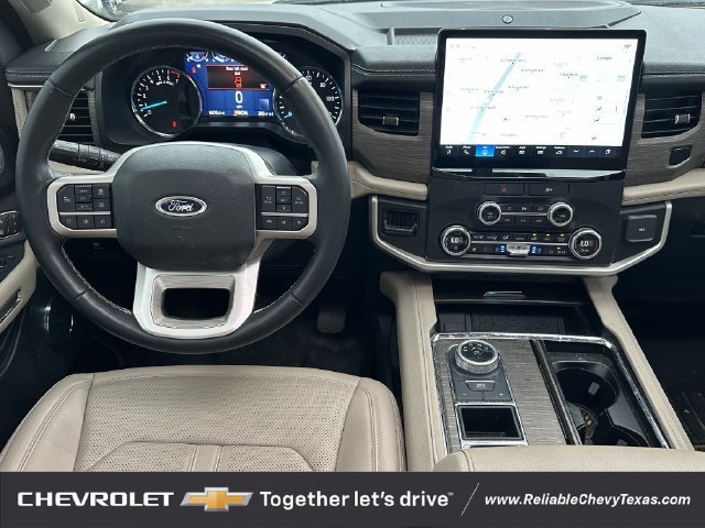 Used 2022 Ford Expedition Limited RWD image 11