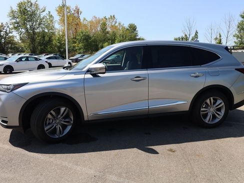 New 2026 Acura MDX SH-AWD image 8