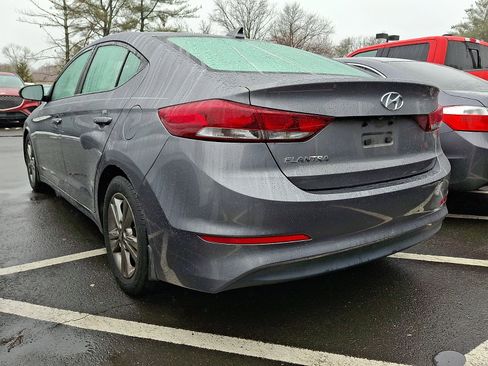 Used 2018 Hyundai Elantra SEL image 4