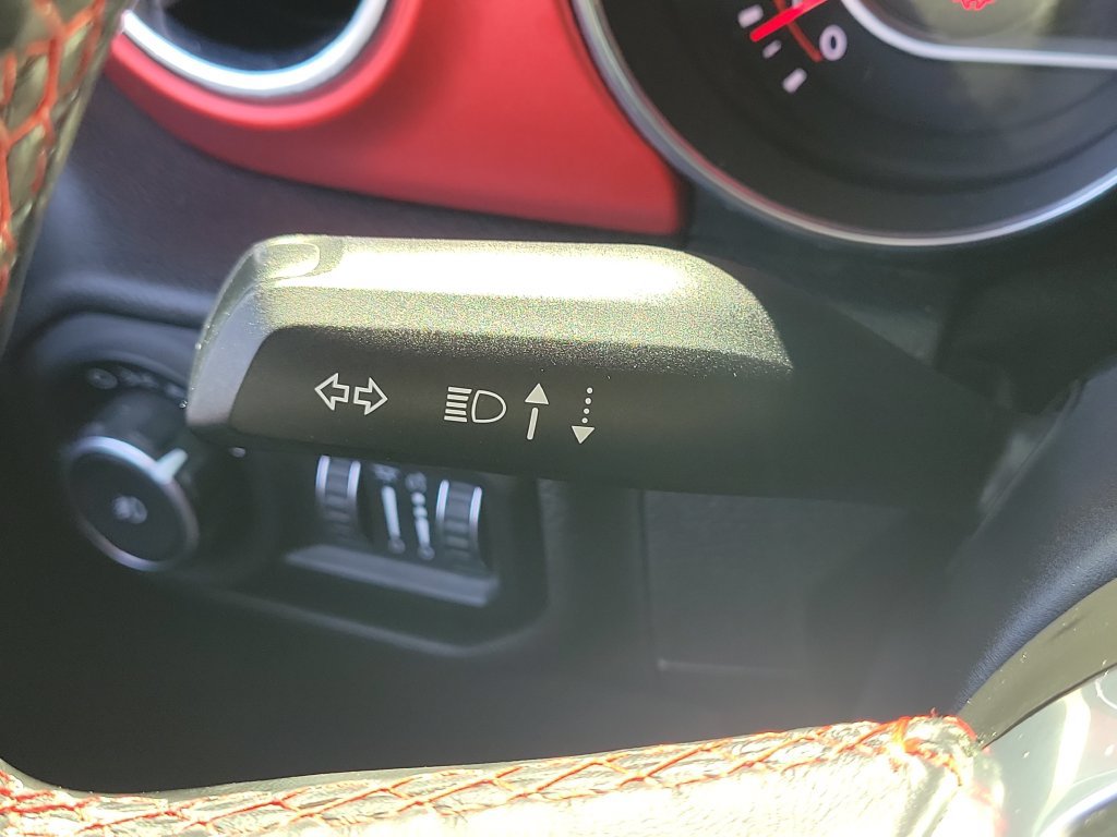 Used 2019 Jeep Wrangler Unlimited Rubicon AWD/4WD image 11