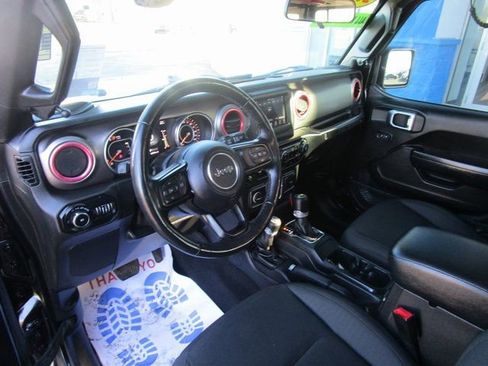 Used 2020 Jeep Wrangler Unlimited Willys image 18