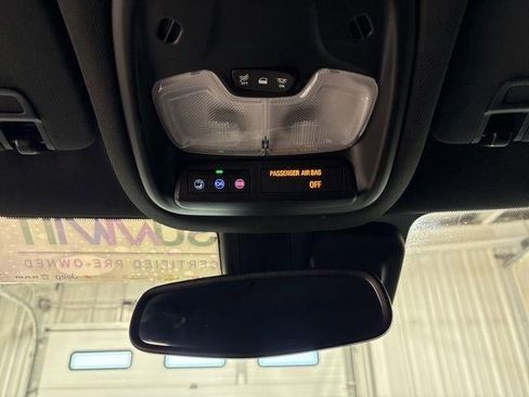 Used 2025 Chevrolet TrailBlazer RS w/ Convenience Package image 21