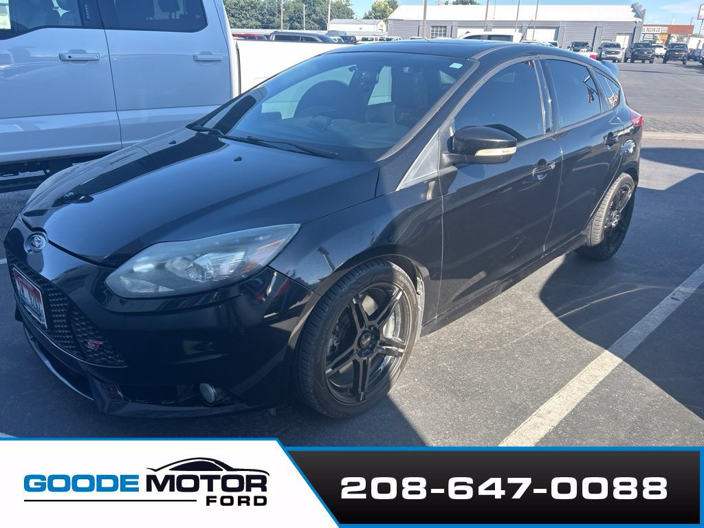 Used 2014 Ford Focus ST w/ Equipment Group 202A FWD image 1