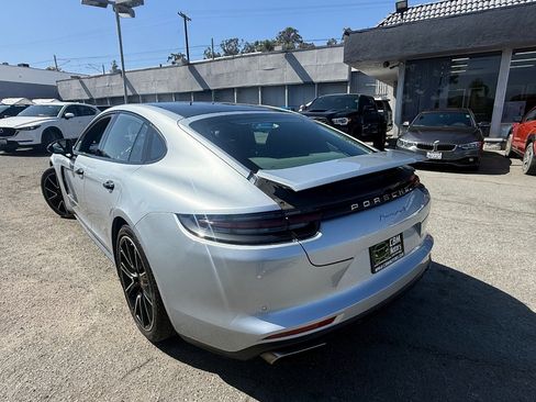 Used 2018 Porsche Panamera 4 AWD/4WD image 7