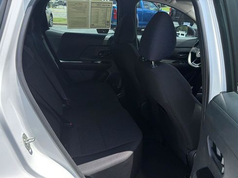 Used 2025 Nissan Kicks S FWD image 12