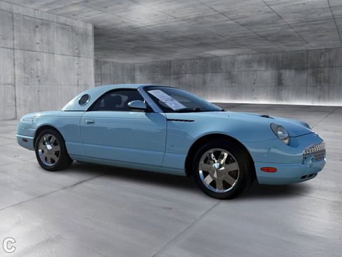 Used 2003 Ford Thunderbird Deluxe image 7