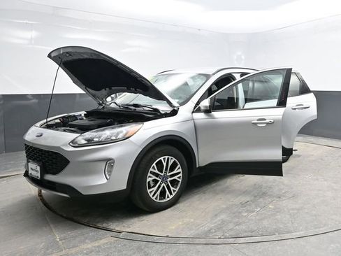 Used 2020 Ford Escape SEL image 36