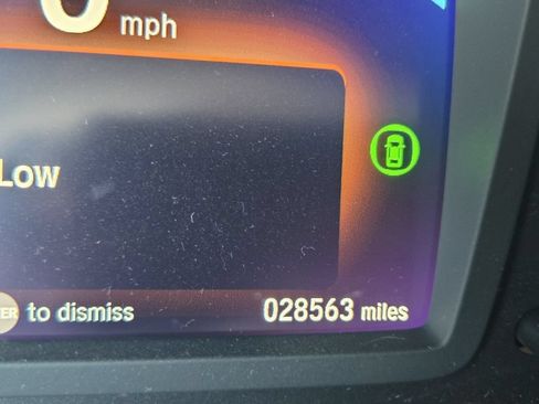Used 2024 Honda Odyssey EX image 23