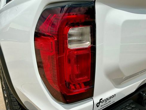 Used 2024 GMC Canyon AT4 w/ Technology Package AWD/4WD image 13