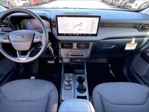 New 2025 Ford Maverick XL image 5