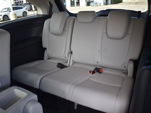 Certified 2025 Honda Odyssey EX-L image 22