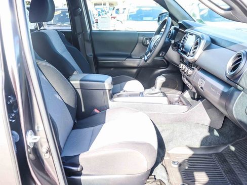 Certified 2023 Toyota Tacoma TRD Sport AWD/4WD image 20