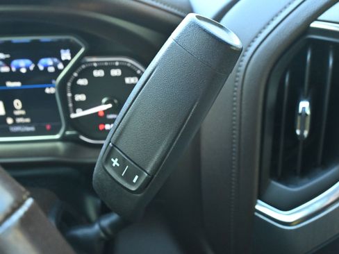 Used 2021 GMC Sierra 3500 Denali w/ Denali Ultimate Package image 10