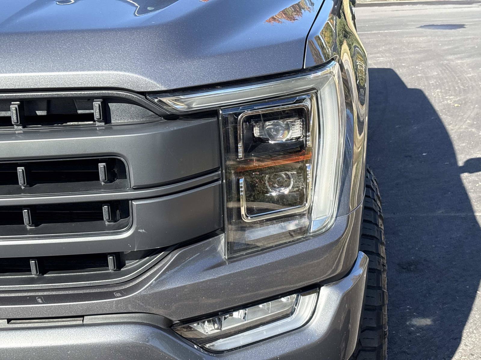 Used 2021 Ford F150 Lariat w/ Equipment Group 502A High AWD/4WD image 12