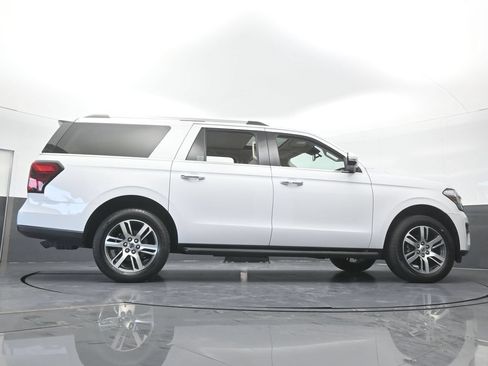 Used 2024 Ford Expedition Max Limited RWD image 25