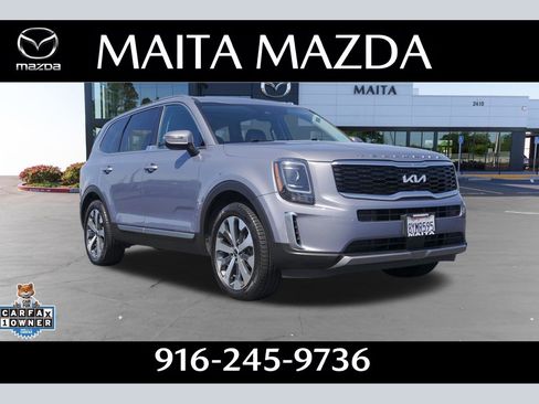 Used 2022 Kia Telluride S AWD/4WD image 1