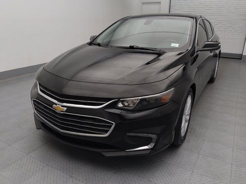 Used 2017 Chevrolet Malibu LT FWD image 15