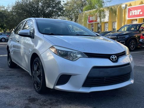 Used 2014 Toyota Corolla S Premium image 4