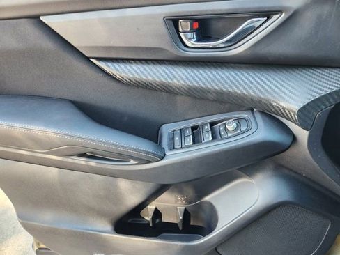 Used 2023 Subaru Ascent Premium w/ Convenience Package image 25