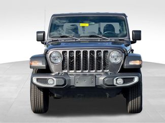 Used 2021 Jeep Gladiator Sport AWD/4WD video 2