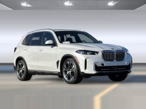 New 2026 BMW X5 xDrive50e AWD/4WD image 6