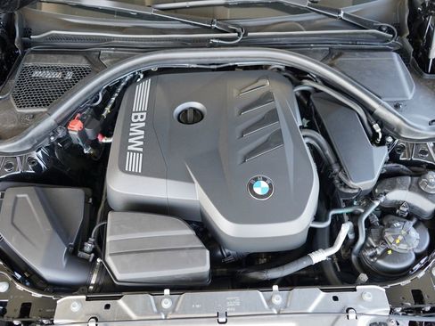 Used 2025 BMW 330i Sedan w/ Convenience Package RWD image 21