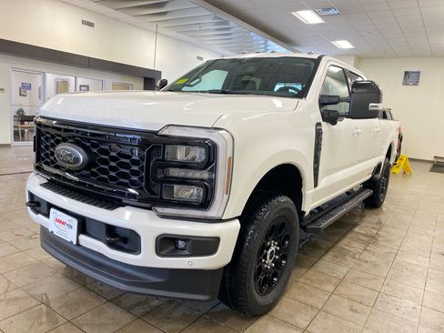 New 2026 Ford F350 Lariat w/ Black Appearance Package image 11