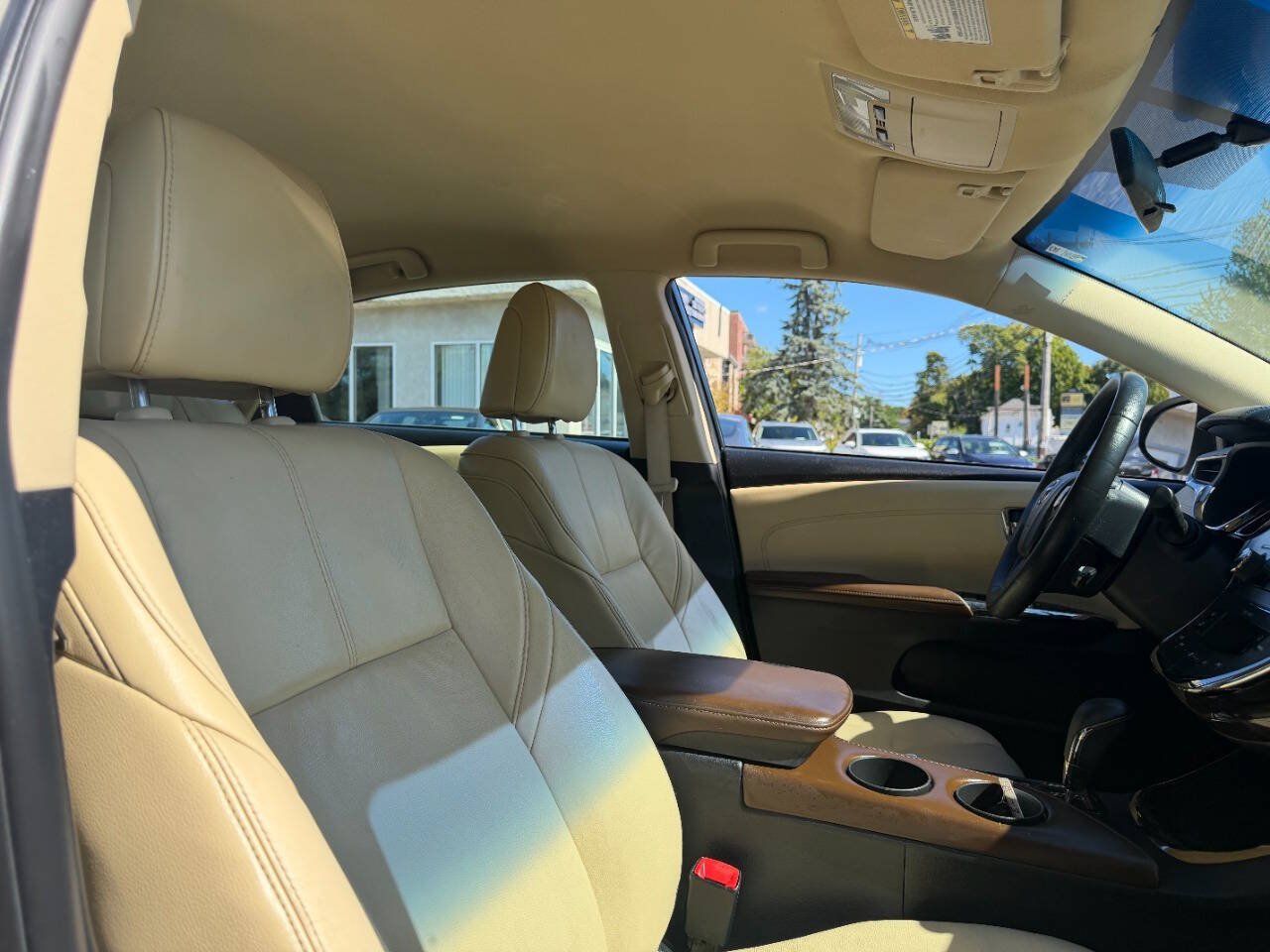 Used 2014 Toyota Avalon XLE FWD image 27