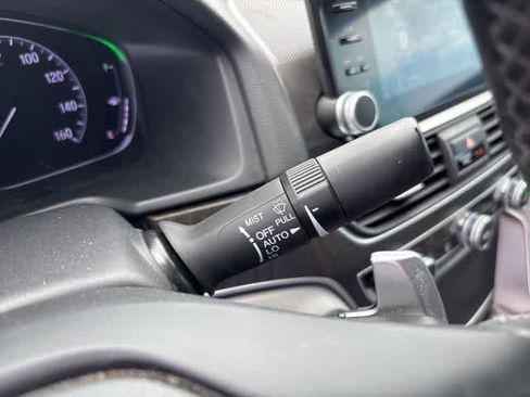 Used 2019 Honda Accord Touring image 14