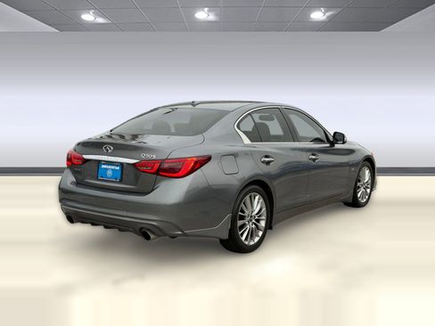 Used 2019 INFINITI Q50 Signature Edition RWD image 9