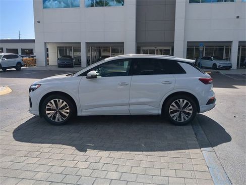 Used 2023 Audi Q4 e-tron Premium Plus w/ Premium Plus image 6