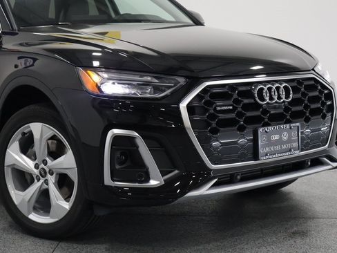Used 2025 Audi Q5 2.0T Premium Plus w/ Premium Plus Package image 3