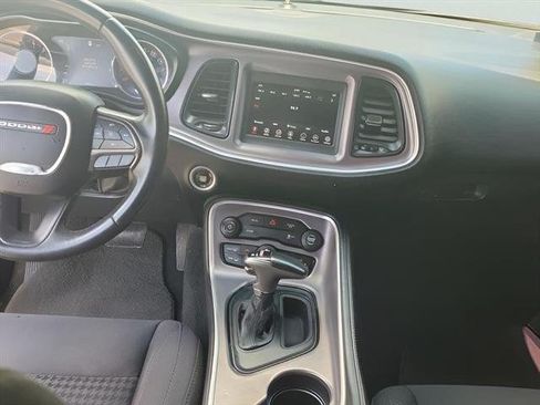 Used 2019 Dodge Challenger SXT AWD/4WD image 13