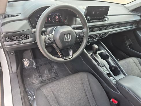 Used 2024 Honda Accord LX image 11